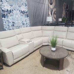 6 Pc Modular Leather Power Reclining Sectional with Power Headrests(New)
