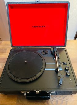 Crosley Portable Suitcase Turntable
