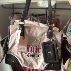 Pink Juicy Couture Day Dreamer