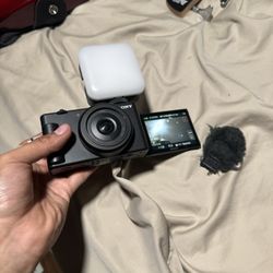 Sony ZV1F