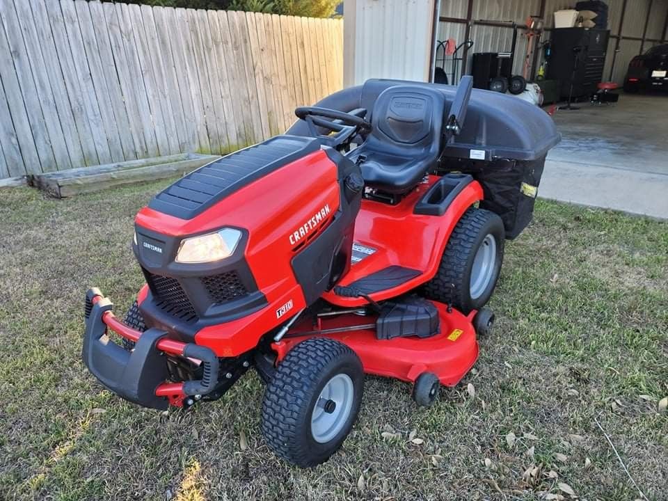 Craftsman T310 54" Riding Mower with Triple Bagging System