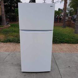 LG Refrigerator 20cu Ft 🚨👍3 MONTHS WARRANTY
