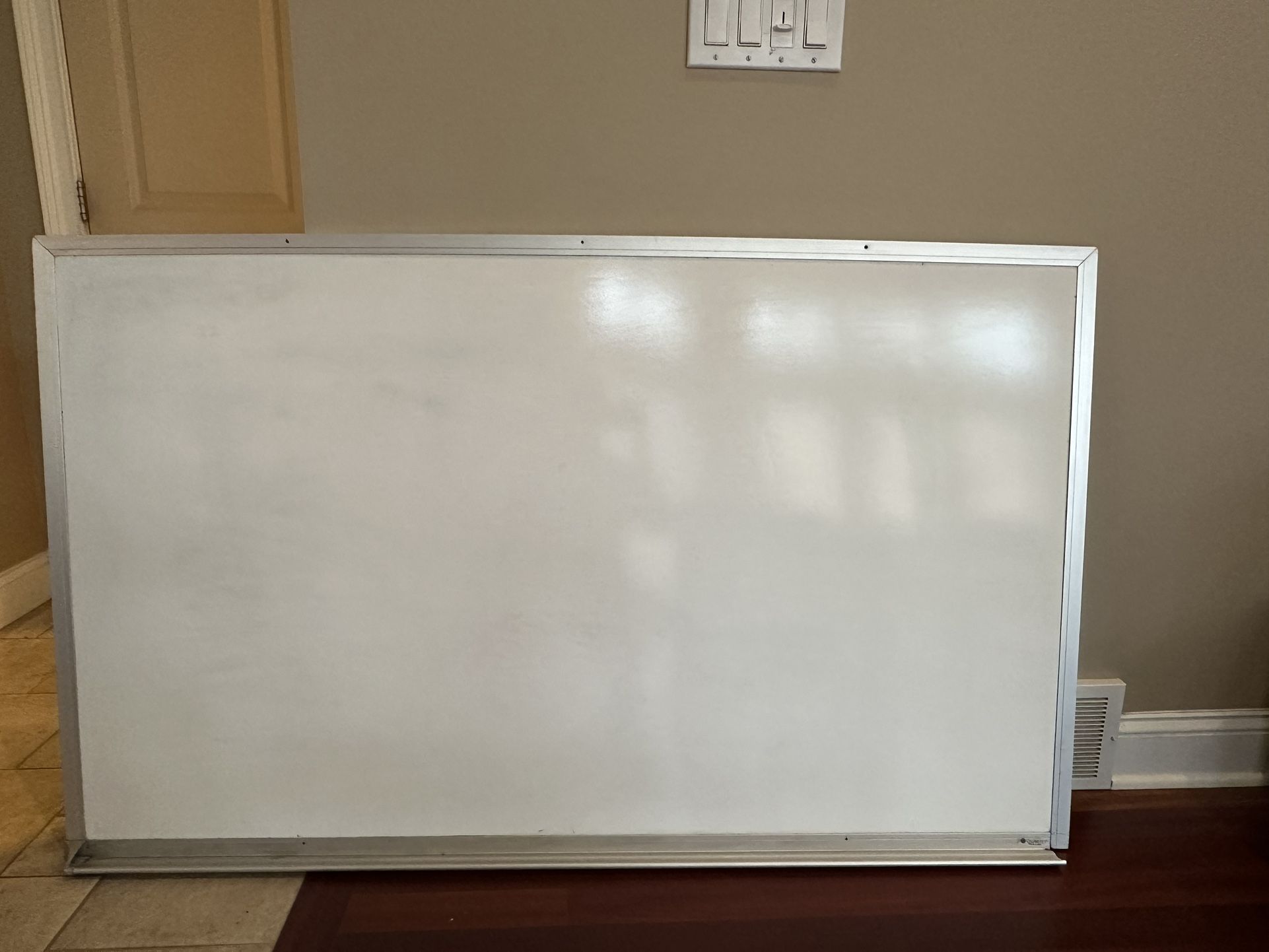 60/36 White Erase Board