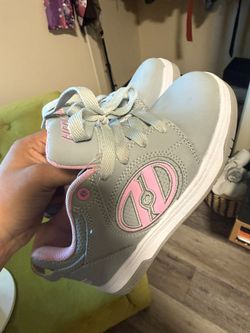 HEELYS 1Y!!