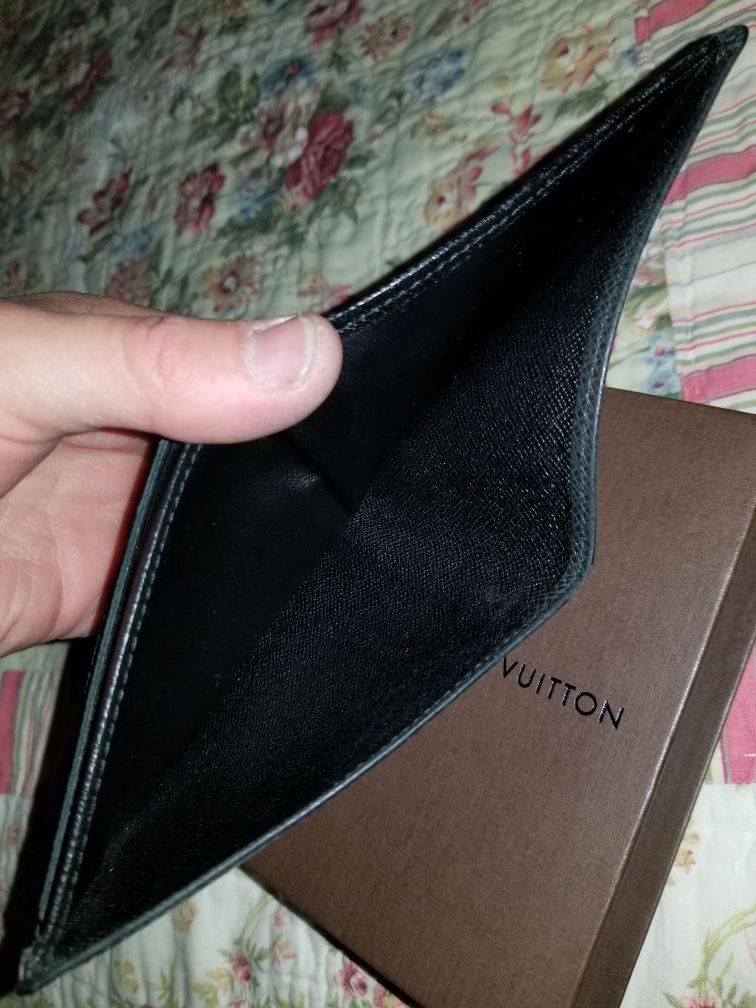 LOUIS VUITTON SLENDER ID WALLET, TAIGA LEATHER, #M64005 for Sale