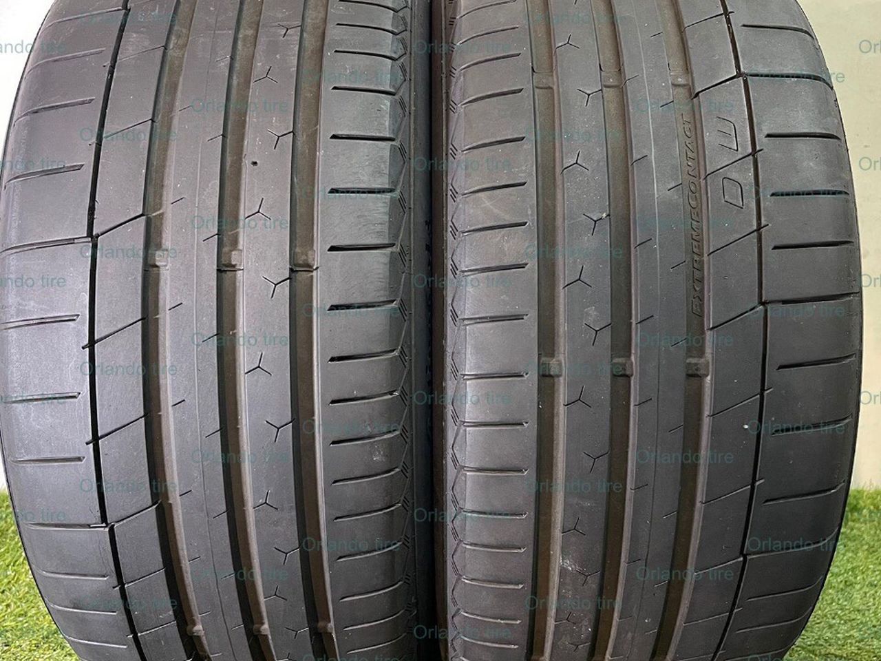 D146  245 40 18 97Y  Continental  ExtremeContact  Sport  2 Used Tires 80% Life 