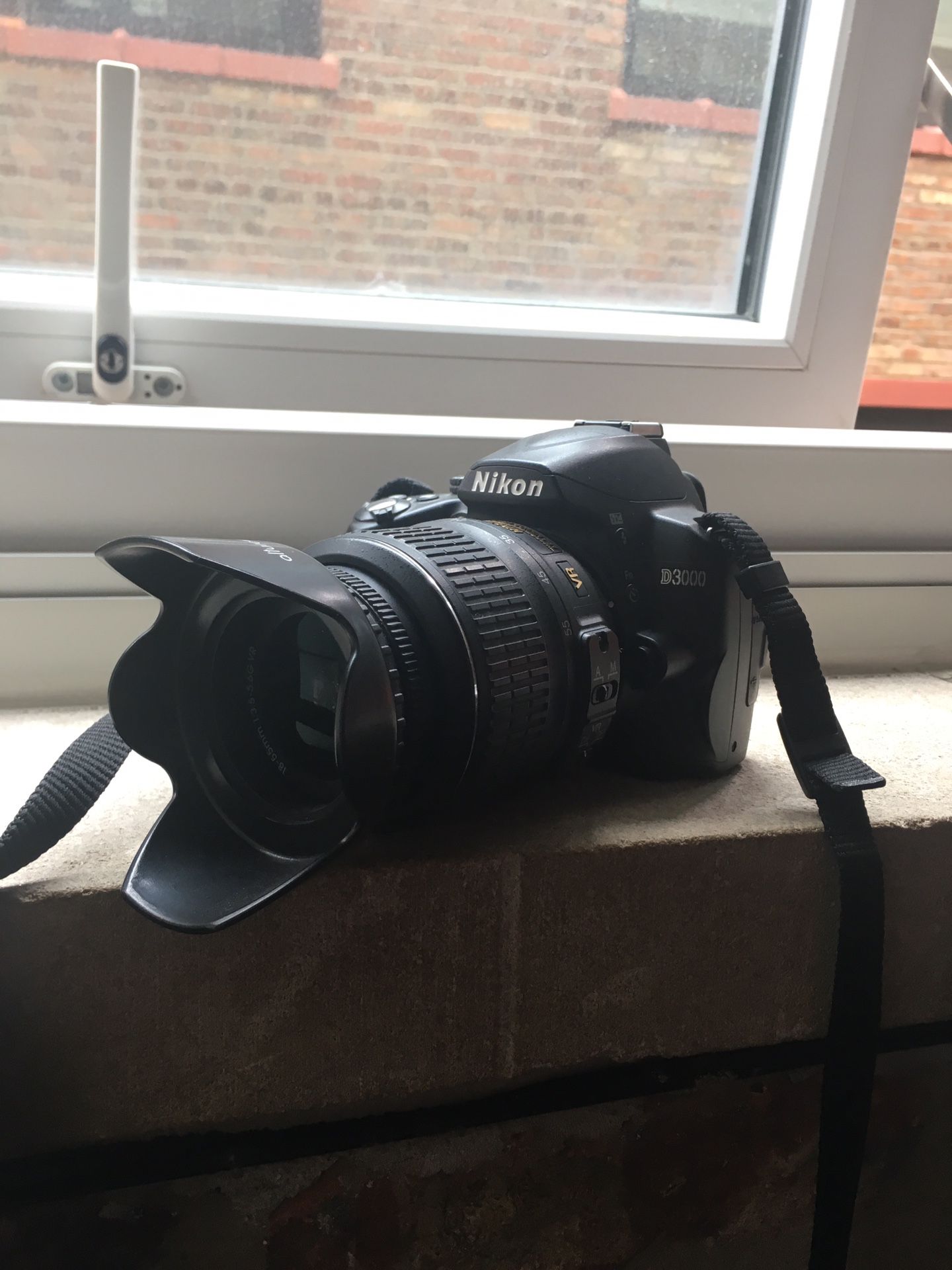 Nikon D3000 with 18-55 Kit lens