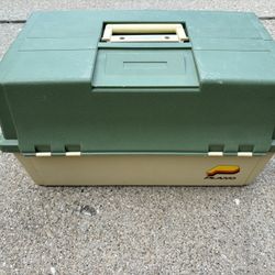 plano tackle box. plano 8606