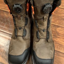 ARIAT WorkHog XT 8" BOA Ratchet Waterproof Carbon Toe Work Boot Size 10.5 10 1/2