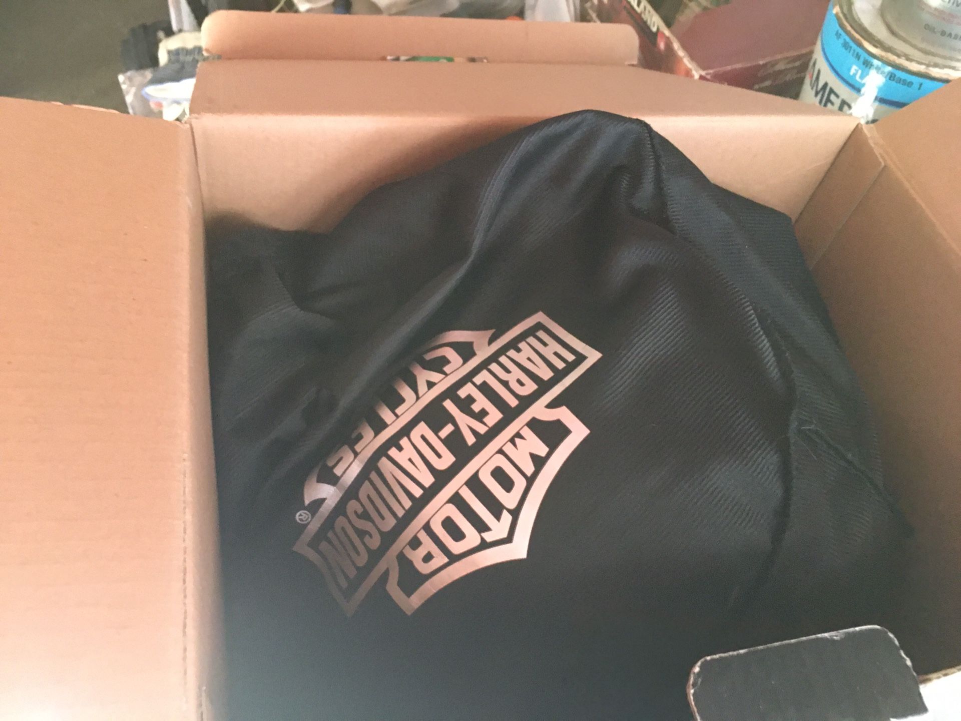 New Harley Davidson helmet never worn still in box size large