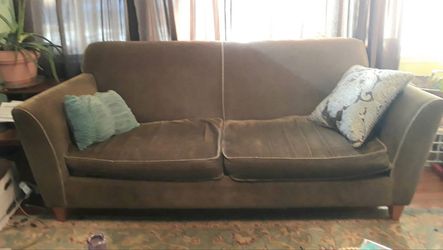 Free couch