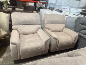 (2) Set of True Innovations Fabric Manual Rocker Recliner ME $550 (2)  COSTCO $599.98 EACH!