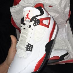 Jordan 4 Size 11