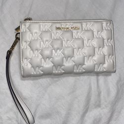 Michael Kors Wristlet