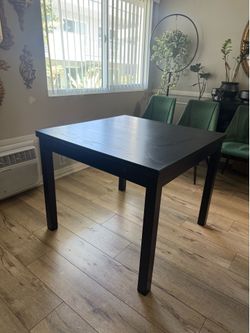 IKEA Expandable Table