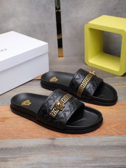 Versace Men’s Slides With Box 2026 New