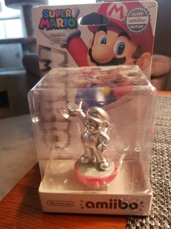 Nintendo Amiibo. Silver Mario...RARE