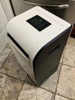 Kenmore 10.000BTU Portable Air Conditioning ..Read The Description
