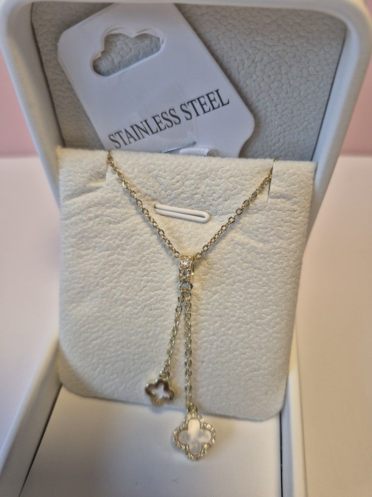 NEW! 18k Gold Plated Necklace