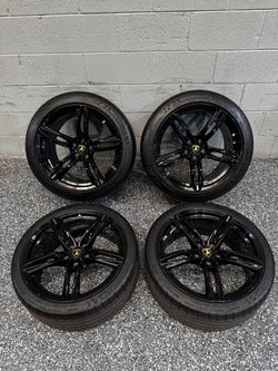19" OEM Staggered Lamborghini Huraca Wheels Rims Set of 4 19x8.5 & 19x11 5x112