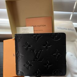LOUIS VUITTON (Wallet)