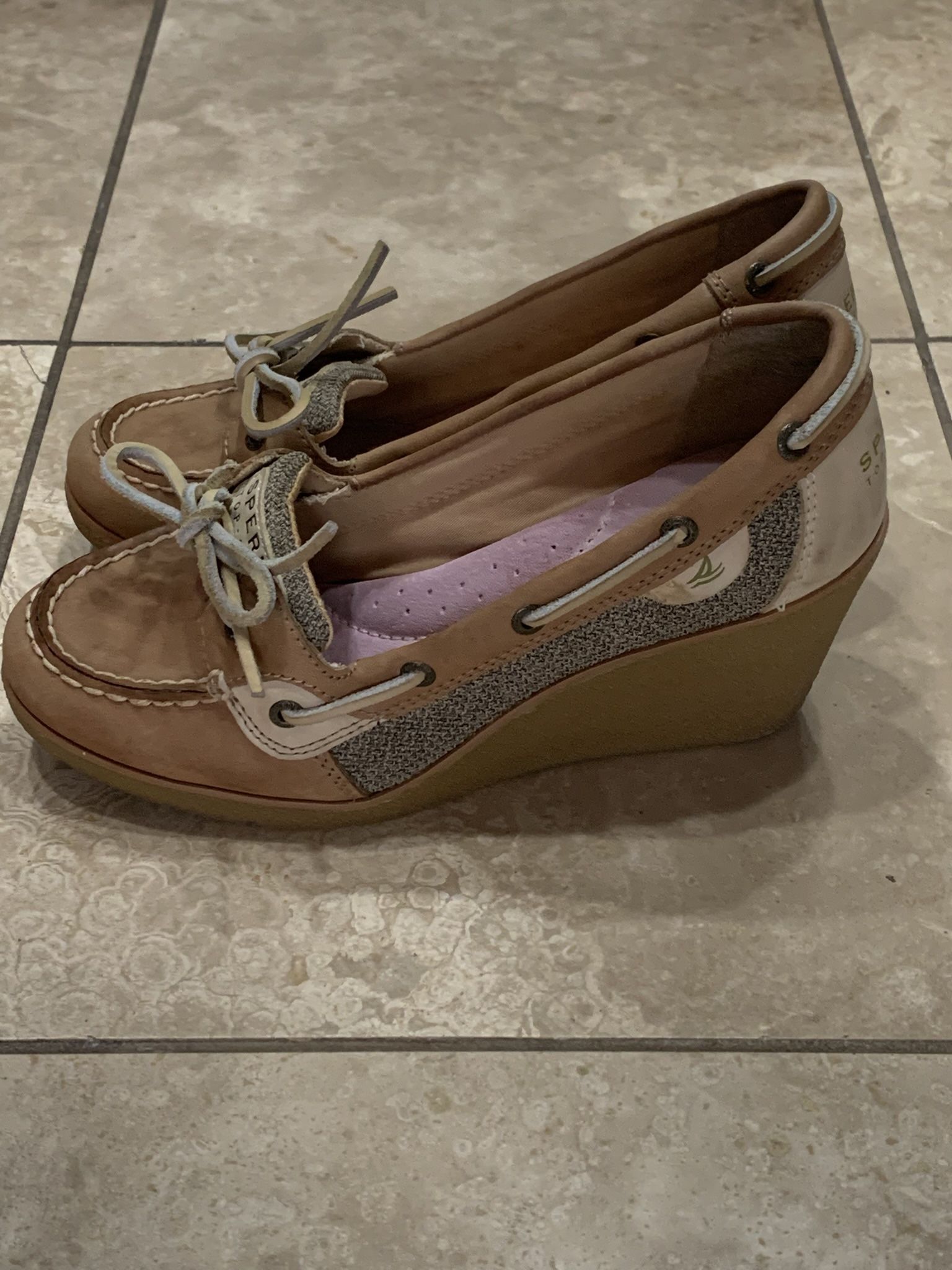 Women’s Sperry Taupe Leather Wedges Size 7