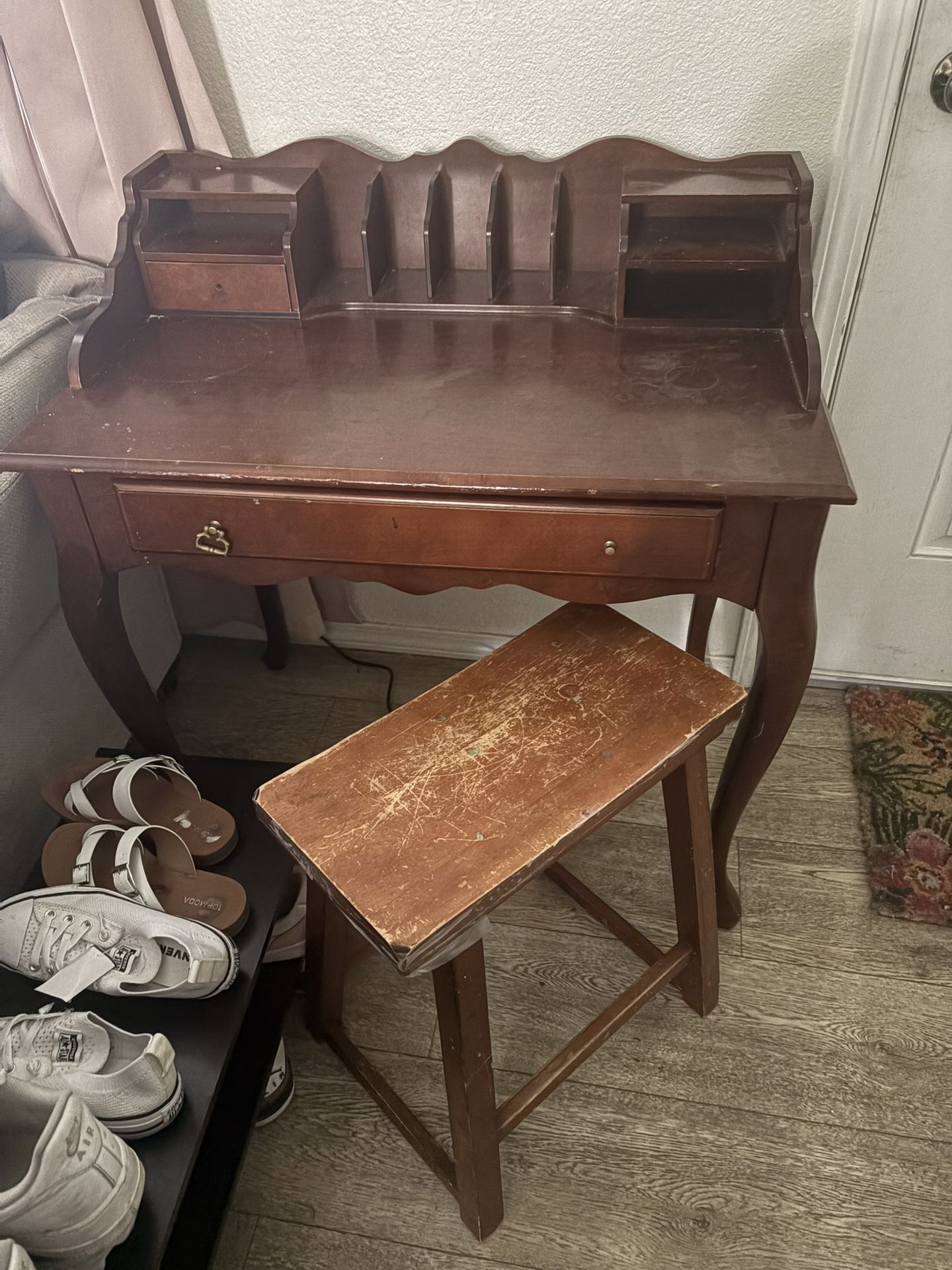 Desk