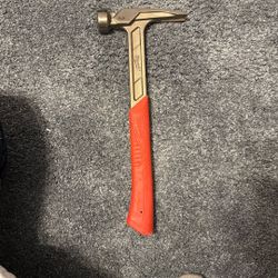 Milwaukee Hammer 
