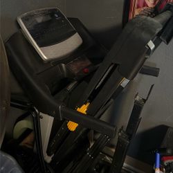 Treadmill 