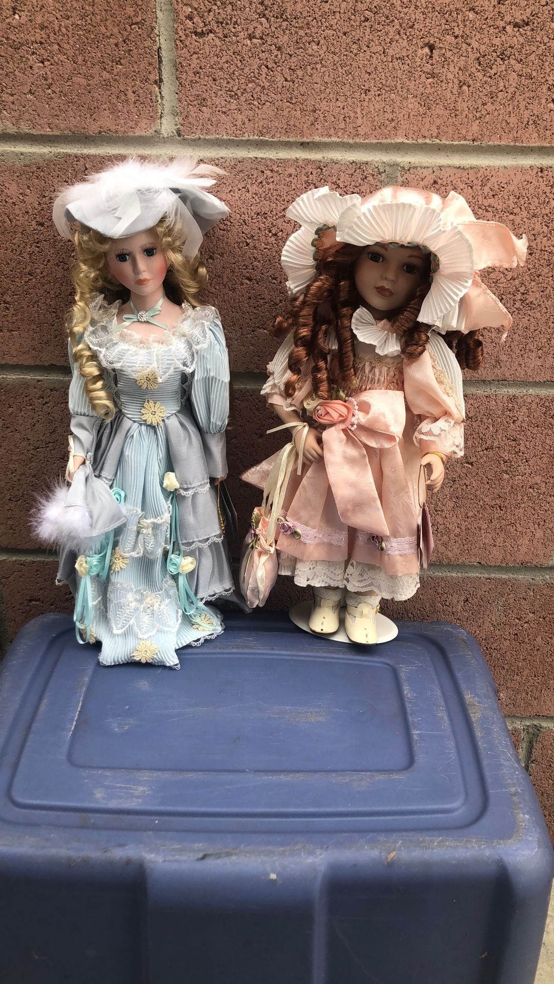 Porcelain Dolls With Stands