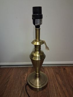 Small Antique Style Brass Accent/ Bedside Table Lamp Base