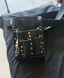 Klein 10-Pocket Leather Tool Pouch