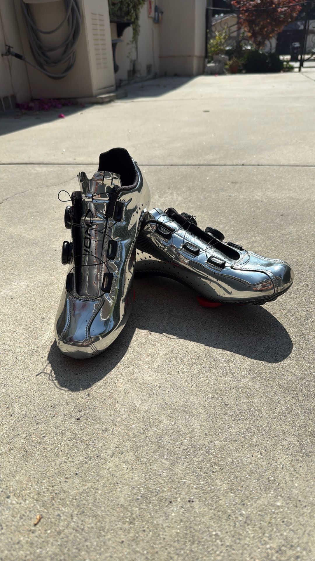 Ekoi. Road Shoes 43