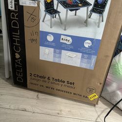 2 Chair & Table Set (space ) 