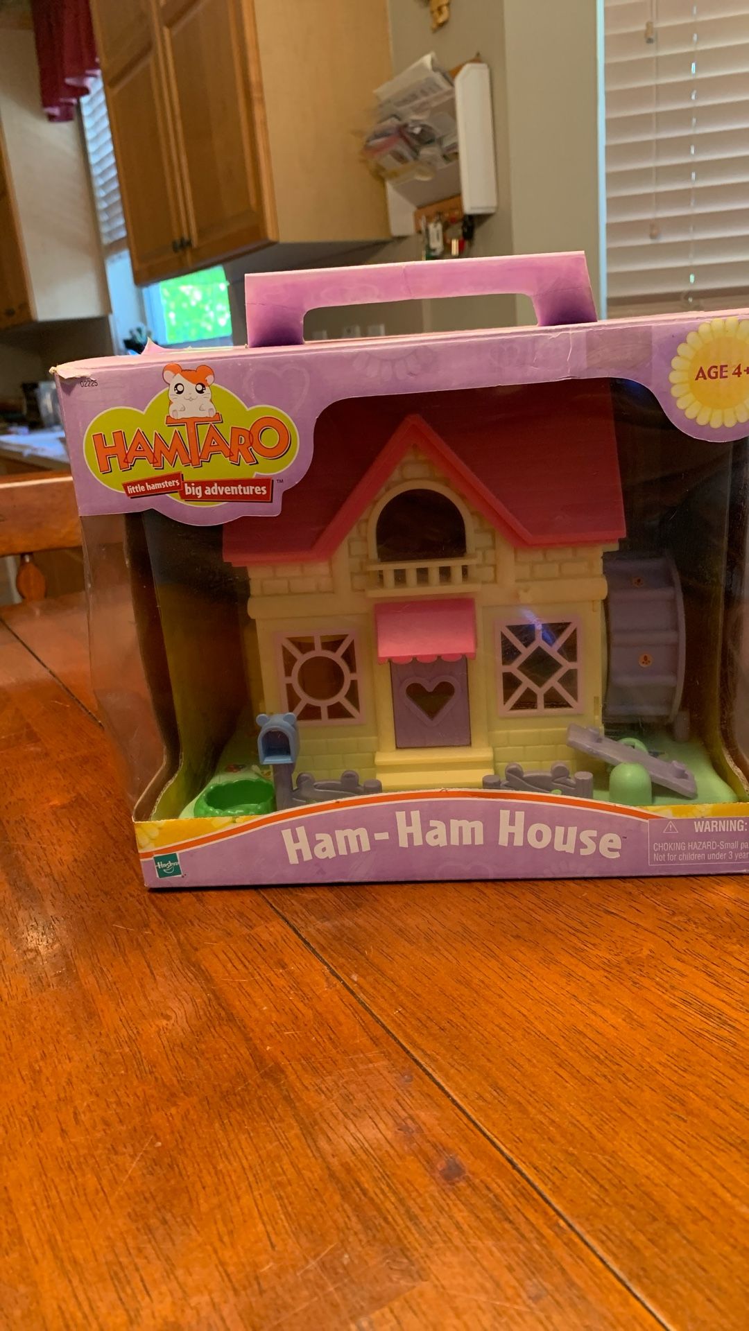 Vintage 2002 Hamtaro Ham-Ham House