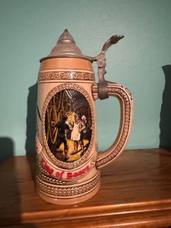 Pre-Owned Anheuser-Busch Budweiser Lidded Beer Stein,"C" series. Manufactured by Ceramarte in Brazil.