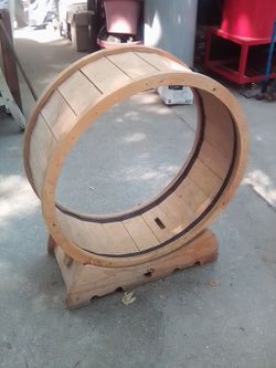 Excersize wheel for cats and dogs