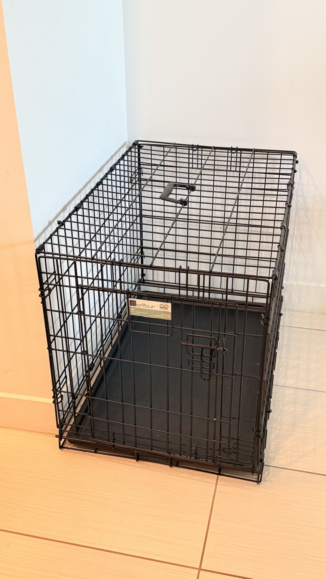 Dog Crate (Good Condition)