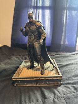 2017 Injustice 2 The Versus Collection Batman Only Statue 11" No Brainiac