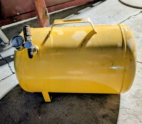 5 Gallon Portable Air Tank