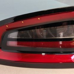 2015- 2023 DODGE CHARGER LEFT  TAIL LIGHT 