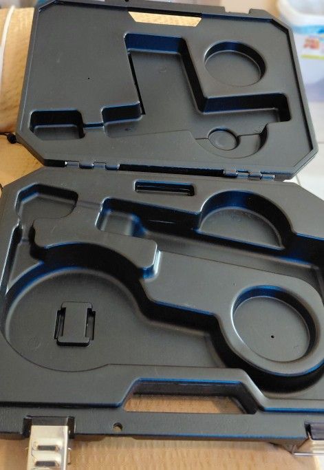 LINCOLN ELECTRIC 100SG  /// BOX ONLY ///