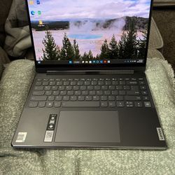 Laptop