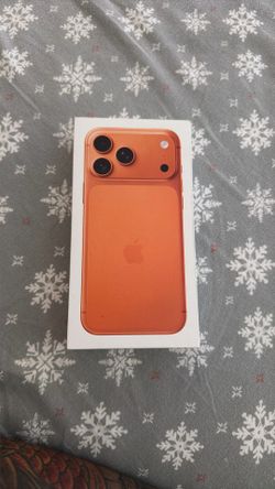 iPhone 17 pro max orange