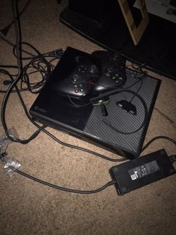 Xbox One Controllers and Headset ONLY