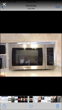 Chrome Microwave-Magic Chef