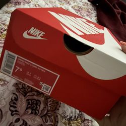 Nike Women Shoes 7.5