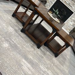 Coffee Table With End Tables And Carpet