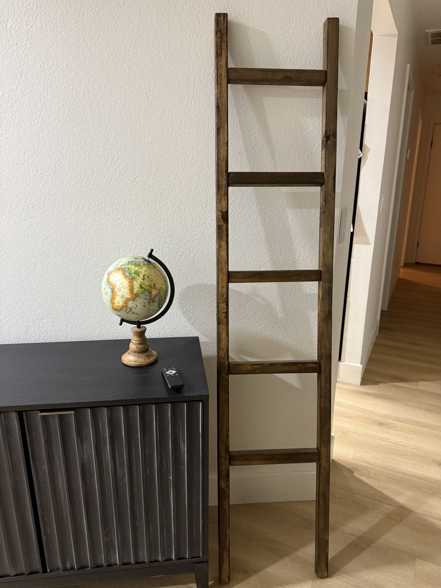 Blanket Ladder