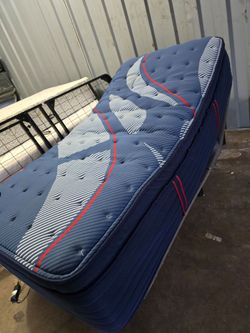 Twin Xl adjustable bed